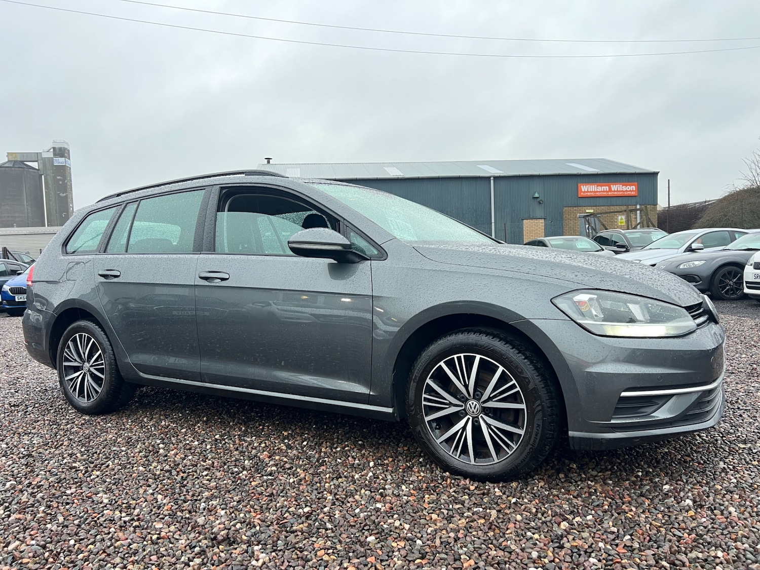 Used Volkswagen Golf 2017 for sale - 77256054: Photo 5