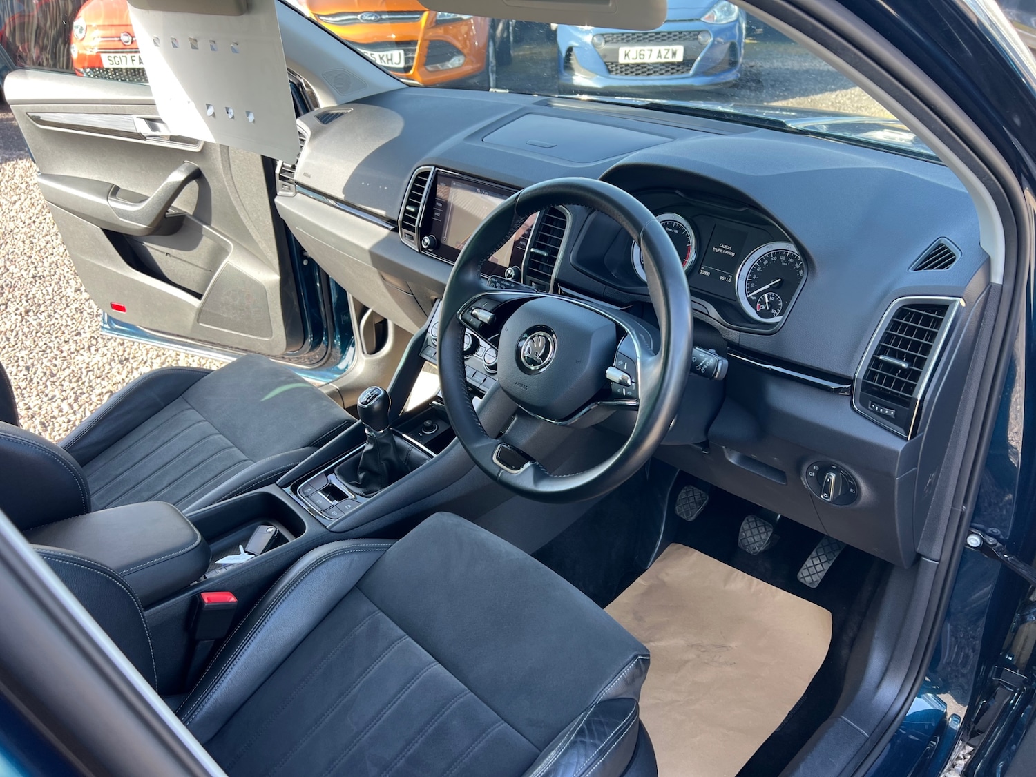 Used Skoda Karoq 2021 for sale - 77947130: Photo 10