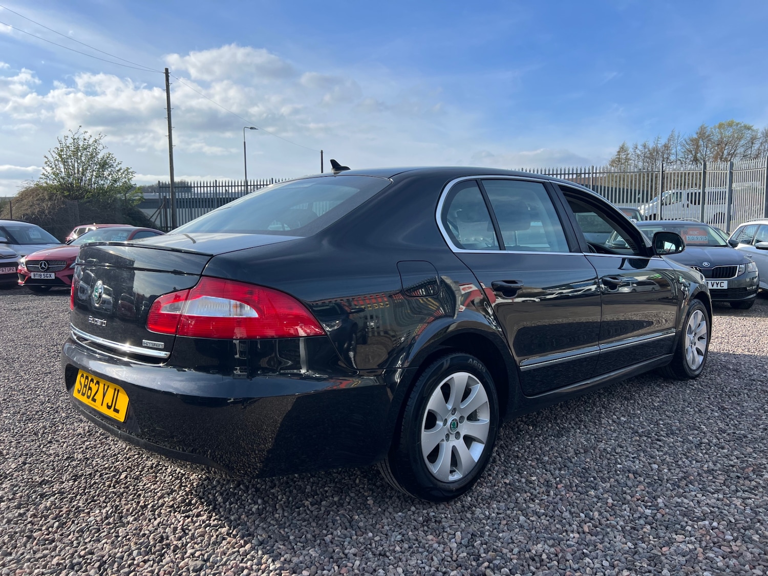 Used Skoda Superb 2013 for sale - 78169313: Photo 2