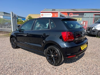 Used Volkswagen Polo 2014 for sale - 79074100: Photo