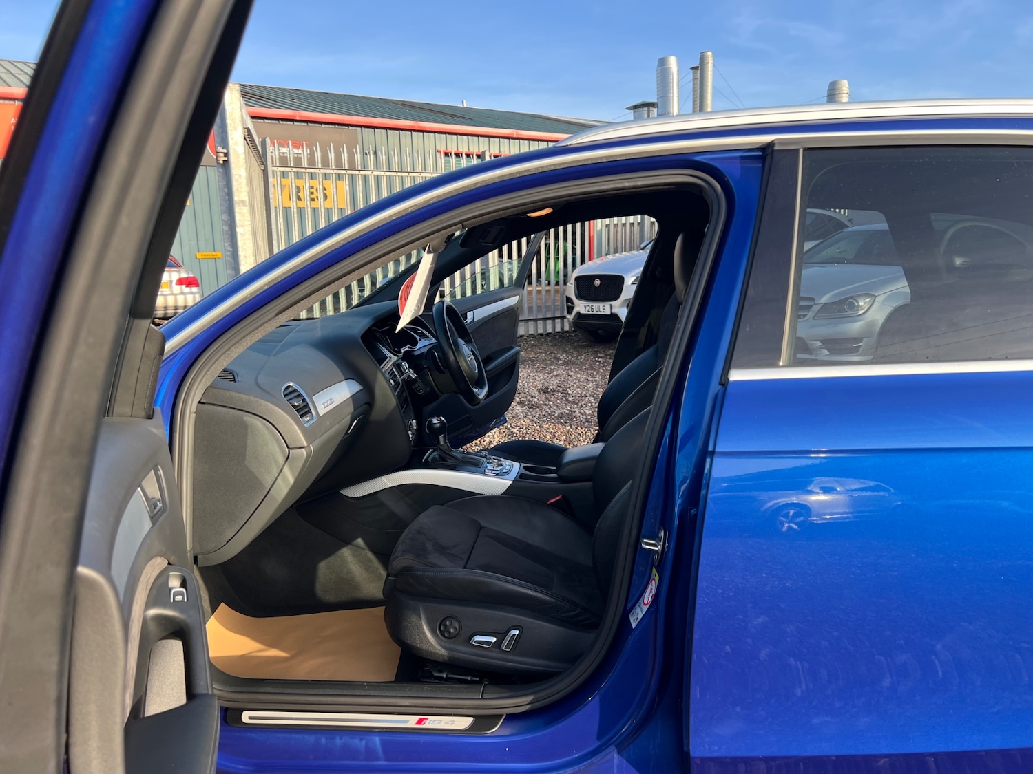 Used Audi RS4 2014 for sale - 77356970: Photo 14