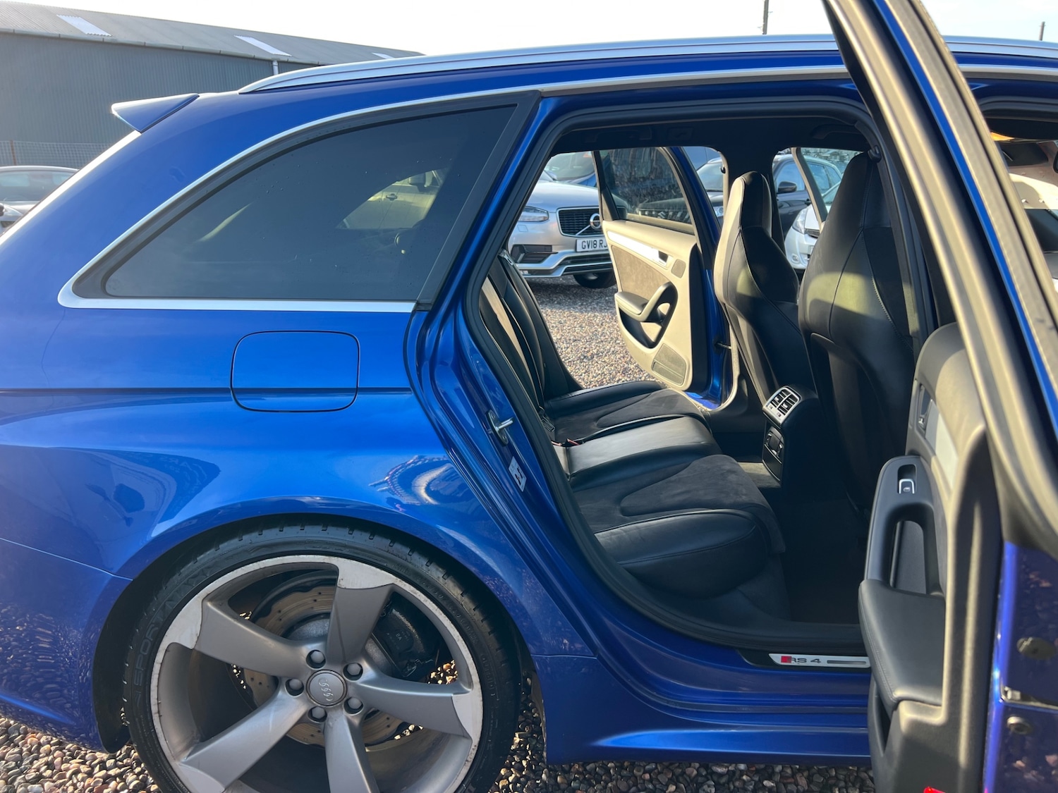 Used Audi RS4 2014 for sale - 77356970: Photo 21