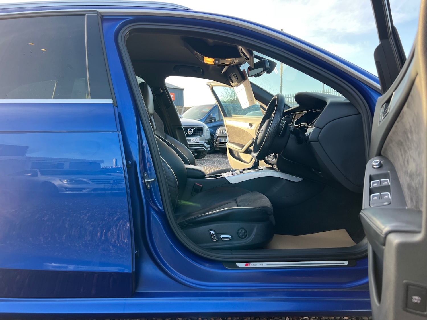 Used Audi RS4 2014 for sale - 77356970: Photo 9