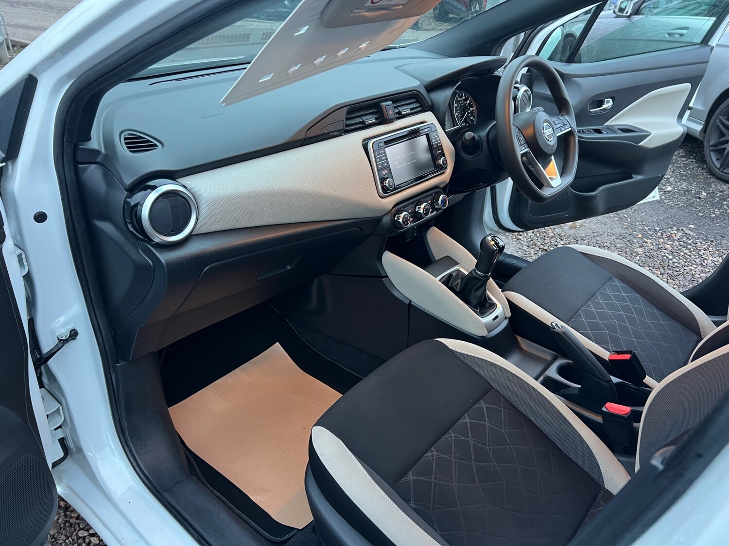 Used Nissan Micra 2018 for sale - 76458688: Photo 14