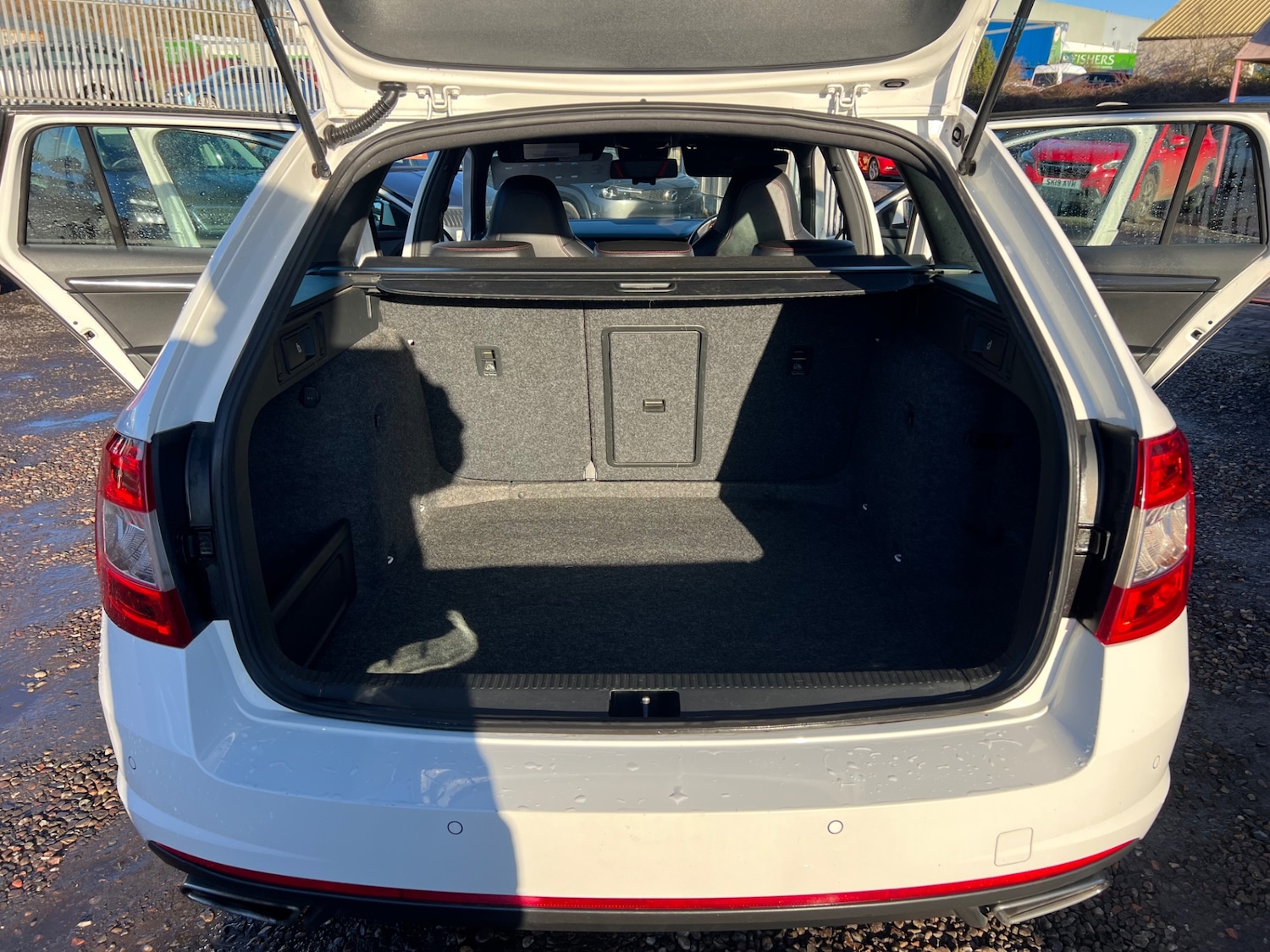 Used Skoda Octavia 2015 for sale - 76699556: Photo 23