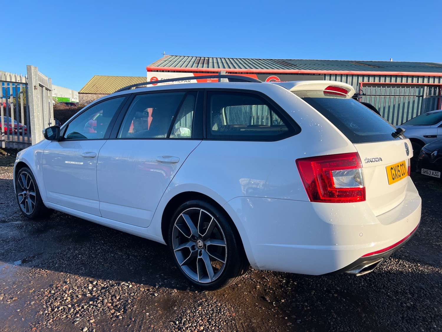 Used Skoda Octavia 2015 for sale - 76699556: Photo 4