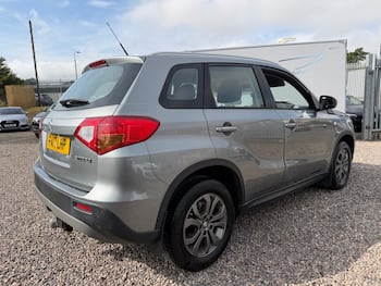 Used Suzuki Vitara 2017 for sale - 79648240: Photo