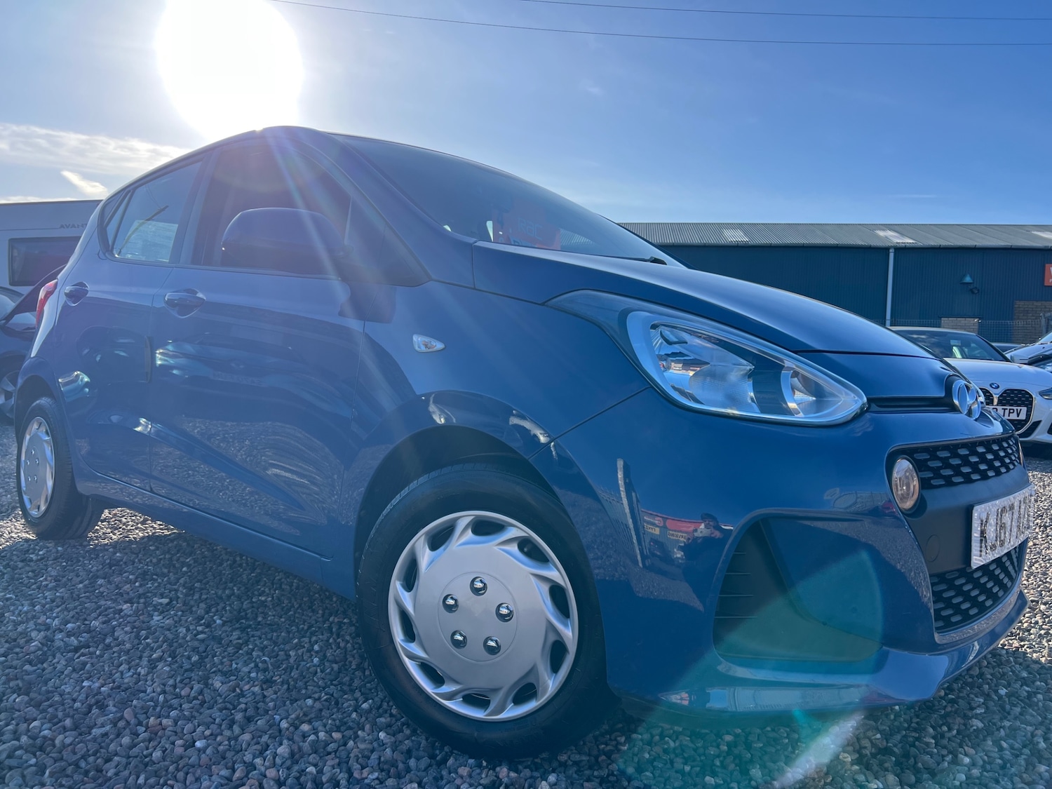 Used Hyundai i10 2018 for sale - 77584861: Photo 3