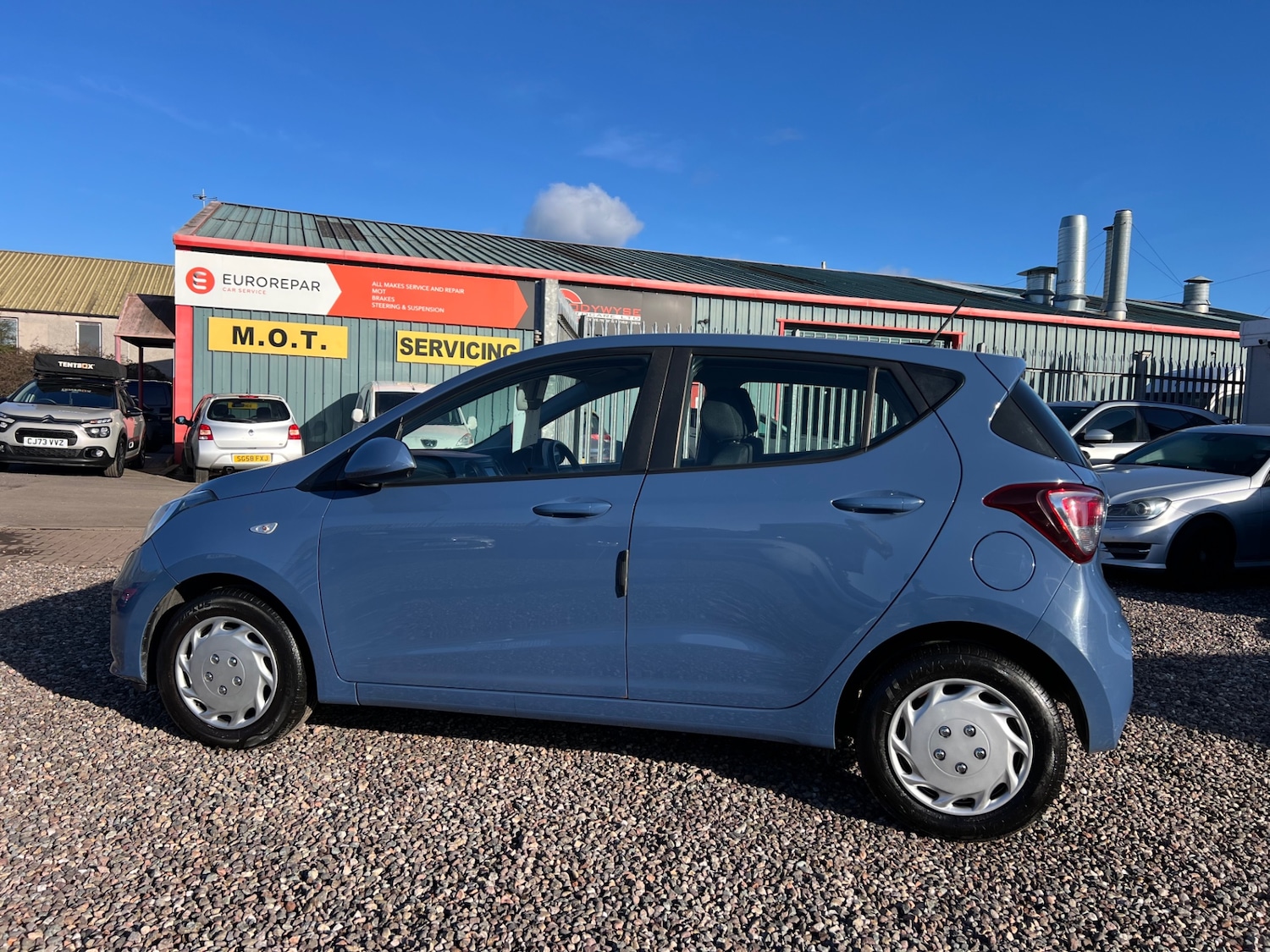 Used Hyundai i10 2018 for sale - 77584861: Photo 6