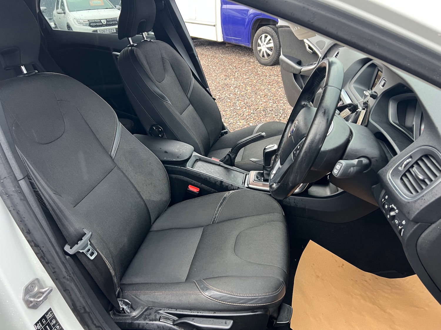 Used Volvo V40 2015 for sale - 77385433: Photo 12