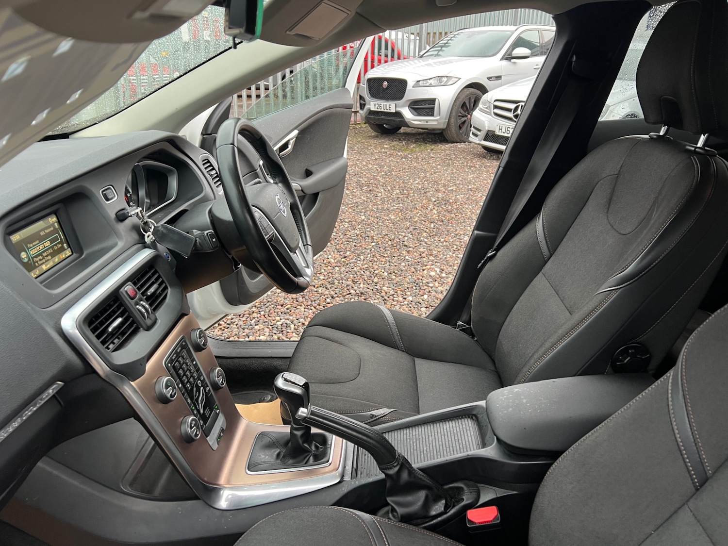 Used Volvo V40 2015 for sale - 77385433: Photo 16