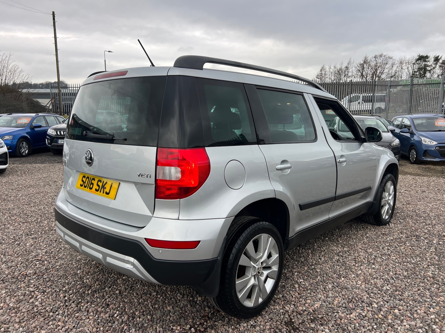 Used Skoda Yeti 2016 for sale - 77793063: Photo 2