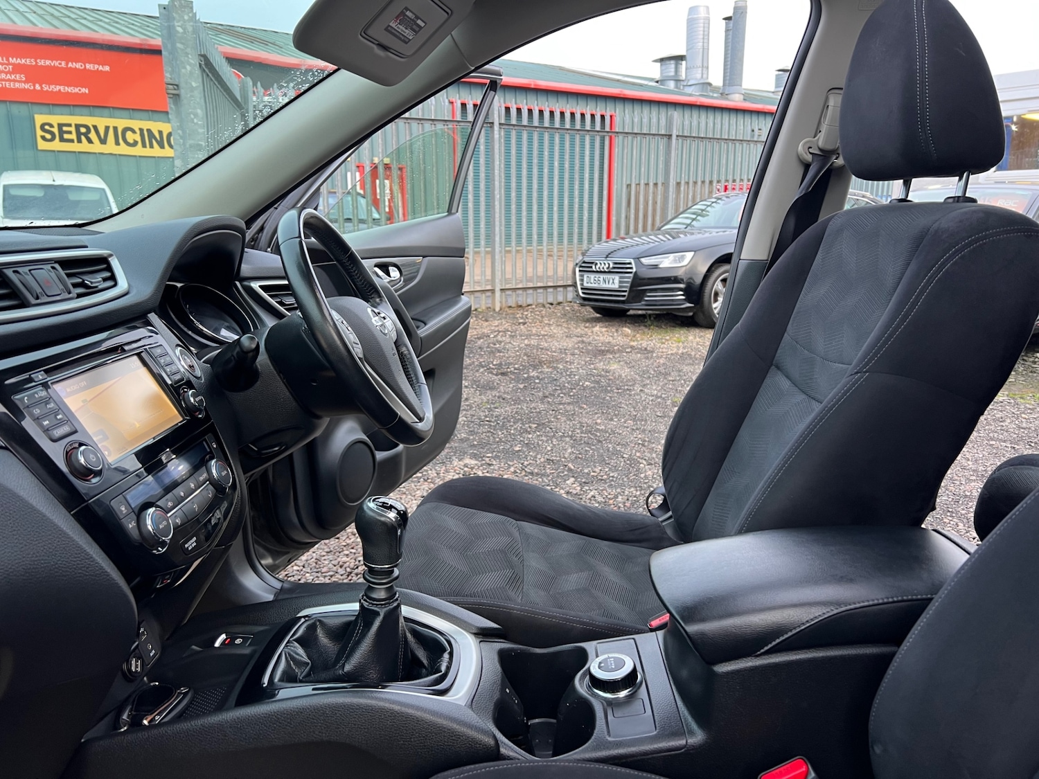 Used Nissan X-Trail 2017 for sale - 76415011: Photo 18