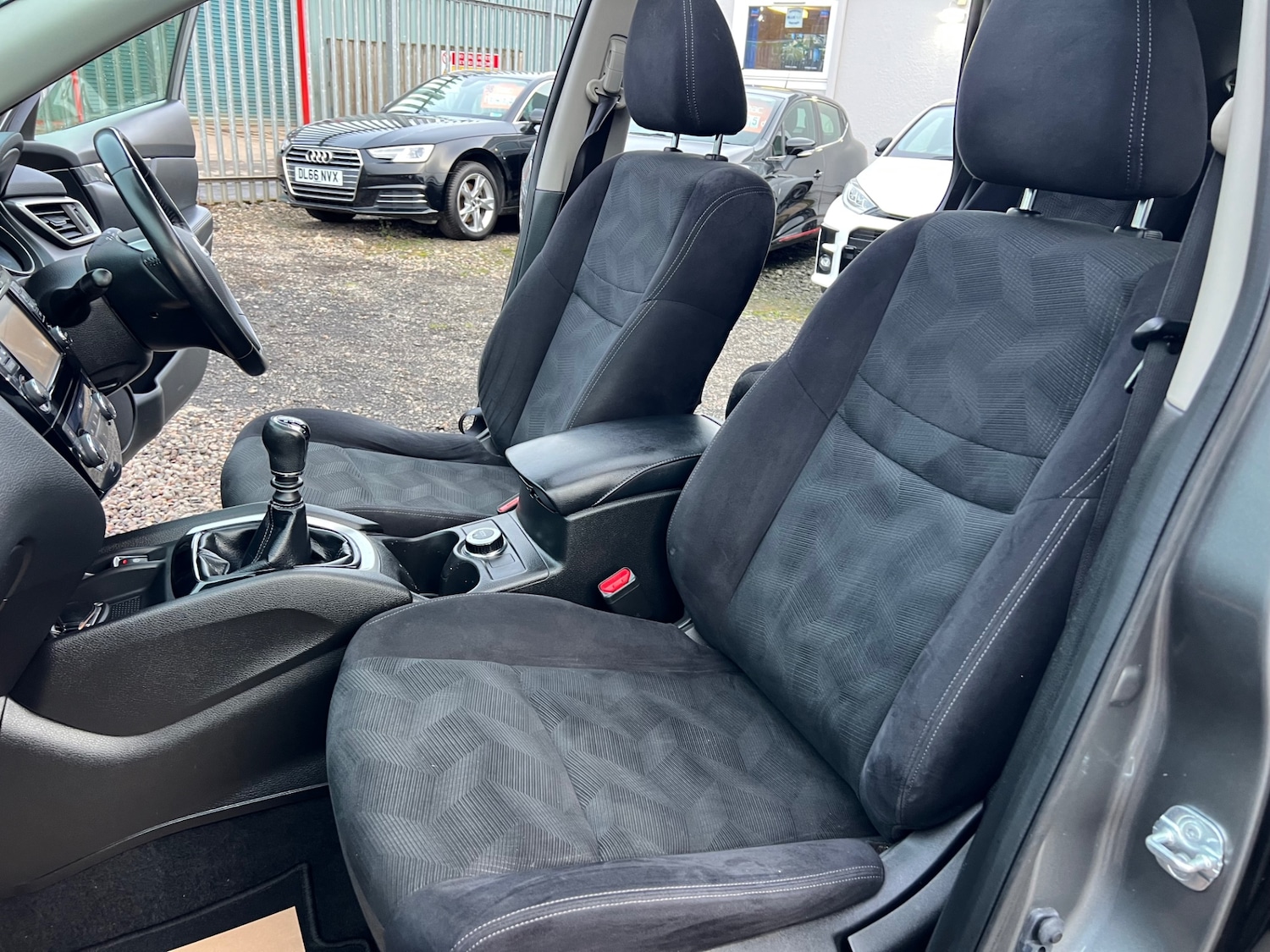 Used Nissan X-Trail 2017 for sale - 76415011: Photo 19