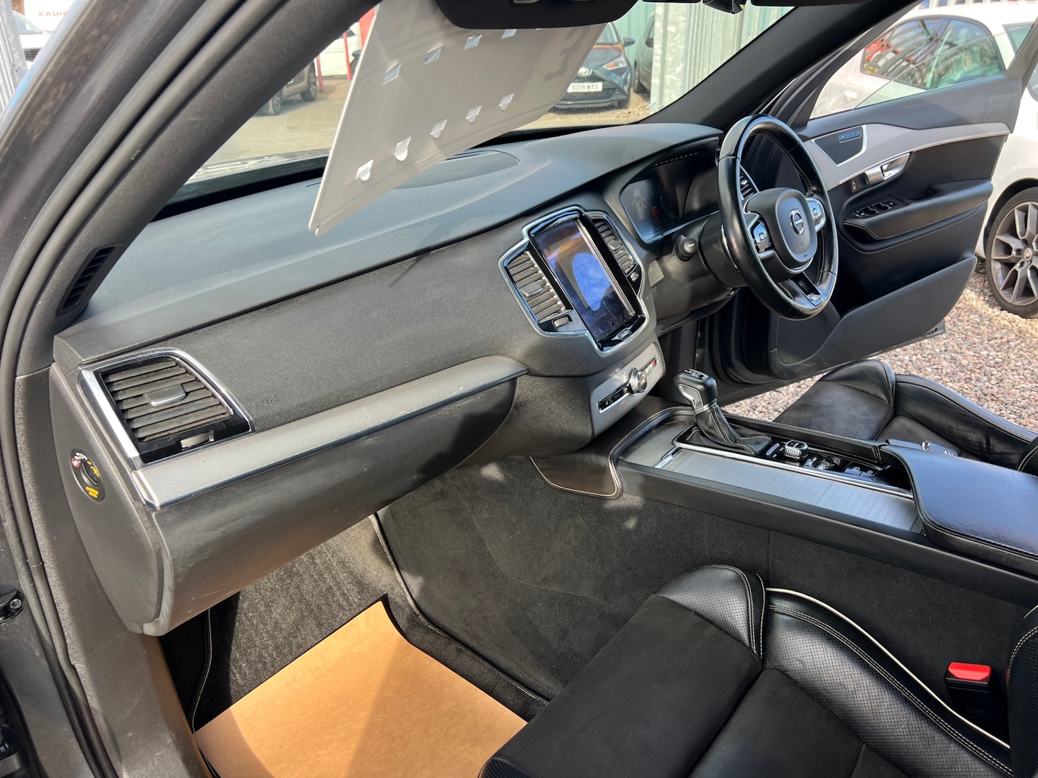 Used Volvo XC90 2017 for sale - 78202260: Photo 14