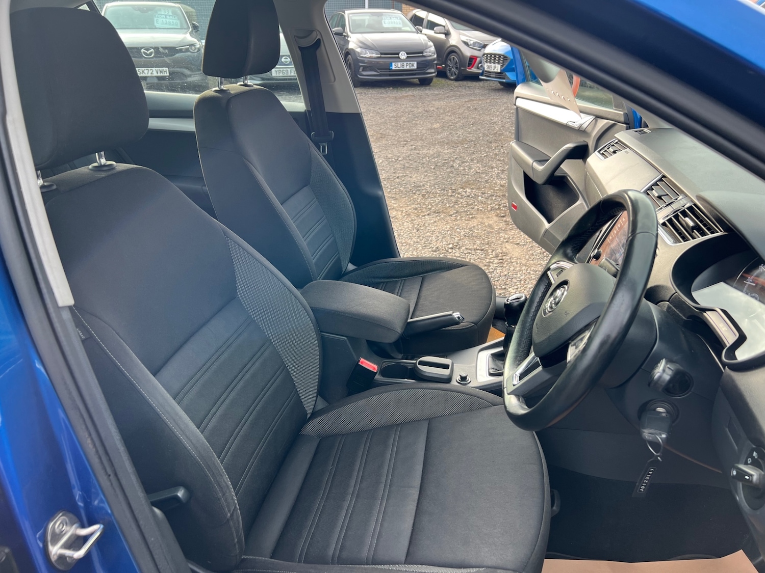 Used Skoda Octavia 2017 for sale - 76212178: Photo 12