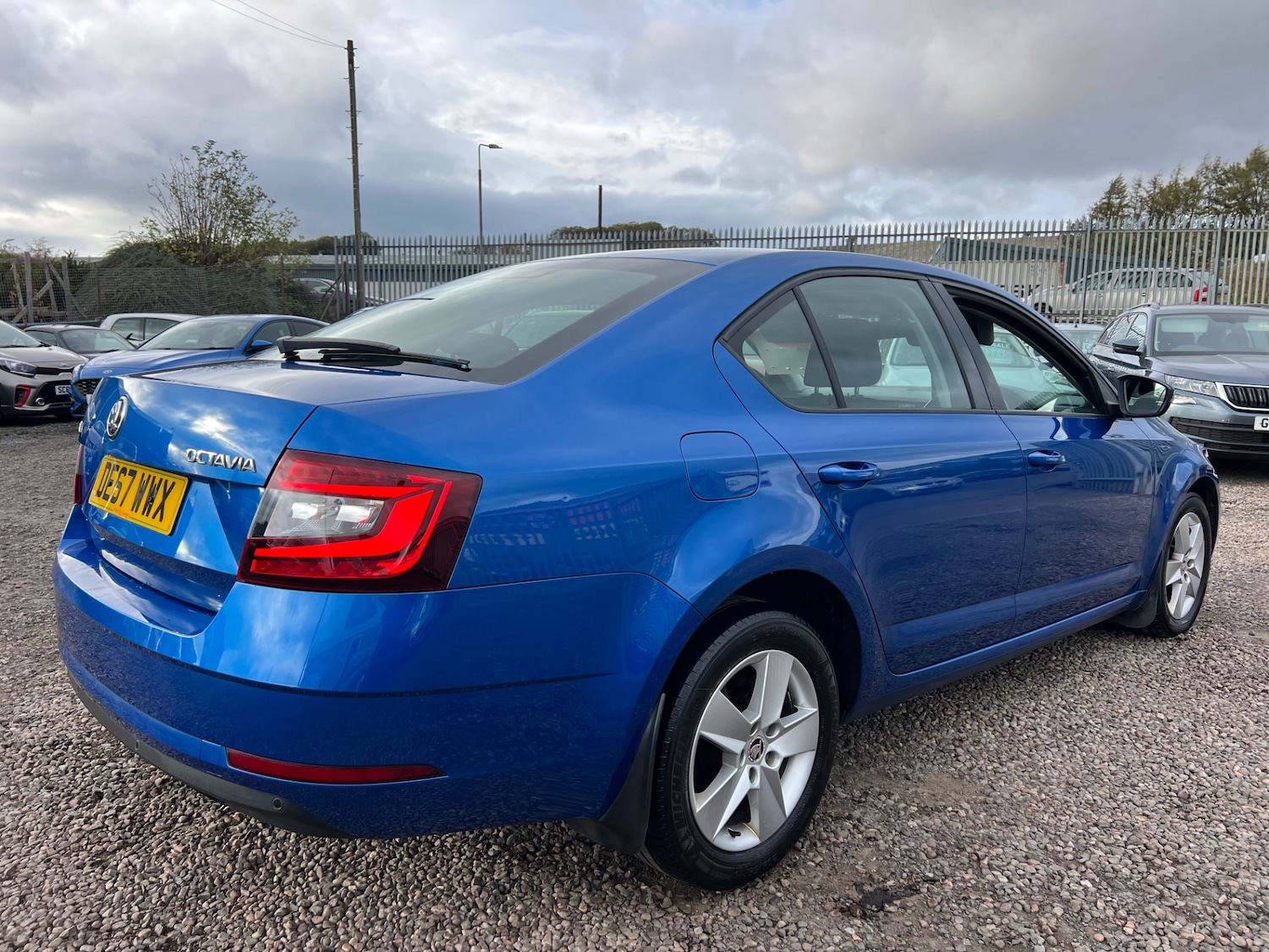 Used Skoda Octavia 2017 for sale - 76212178: Photo 2