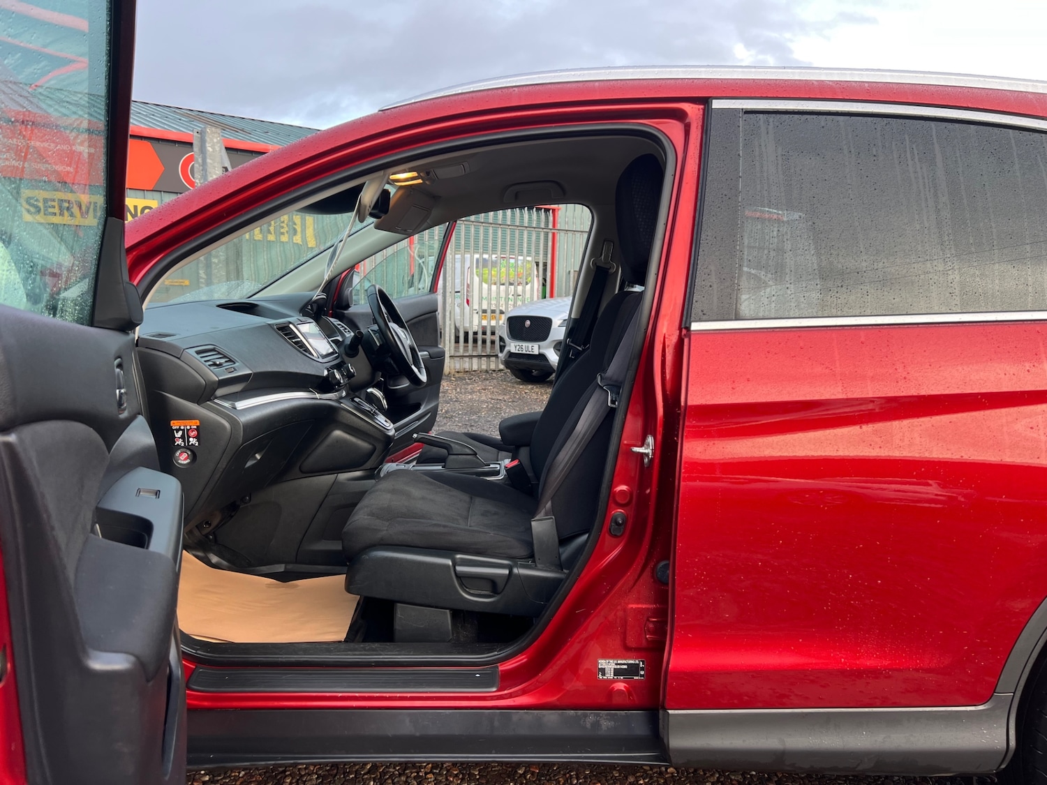 Used Honda CR-V 2017 for sale - 76555568: Photo 13