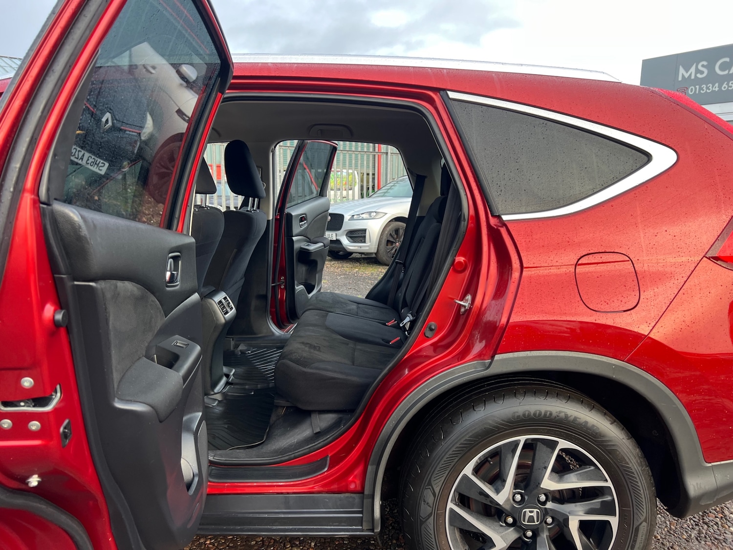 Used Honda CR-V 2017 for sale - 76555568: Photo 19