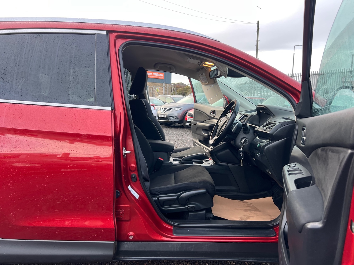 Used Honda CR-V 2017 for sale - 76555568: Photo 9