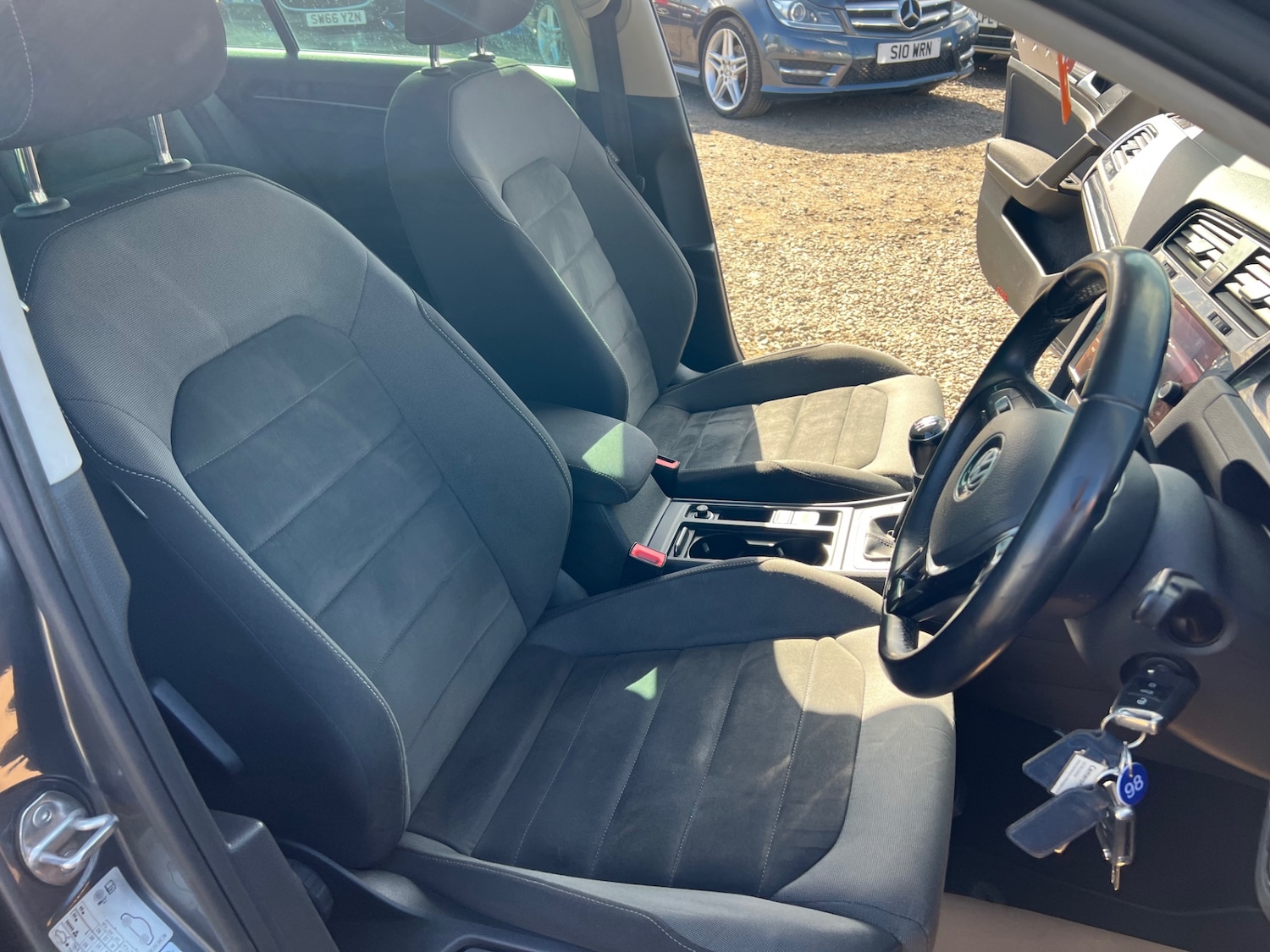 Used Volkswagen Golf 2017 for sale - 76198573: Photo 12