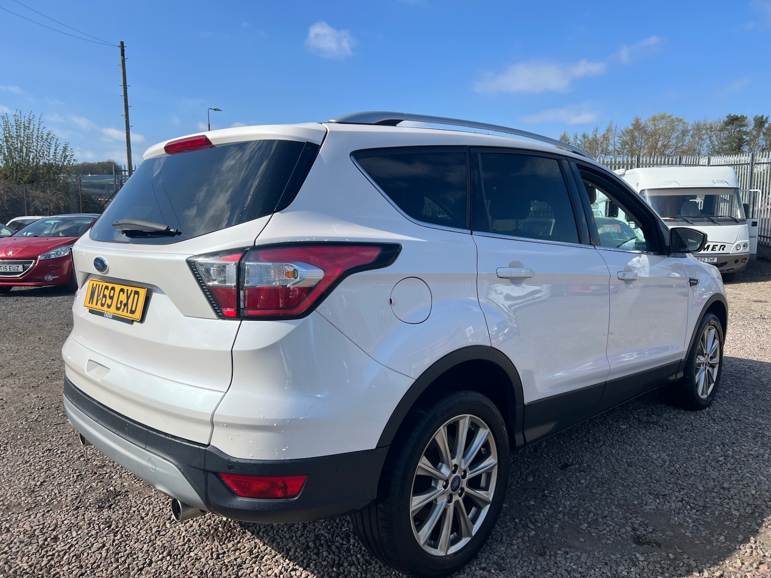 Used Ford Kuga 2019 for sale - 76937598: Photo 2