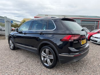 Used Volkswagen Tiguan 2019 for sale - 79760400: Photo