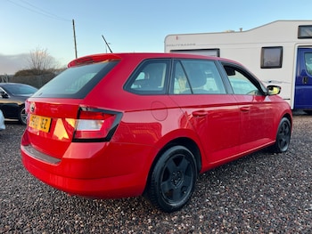 Used Skoda Fabia 2018 for sale - 76961006: Photo