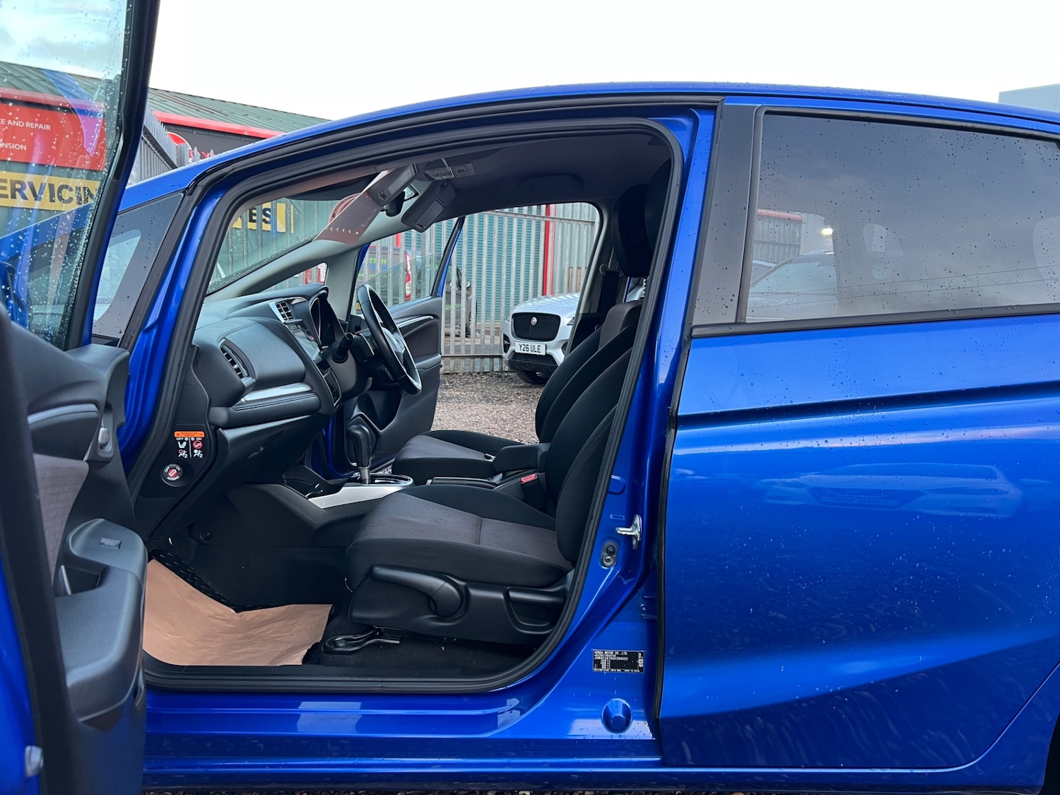 Used Honda Jazz 2015 for sale - 76961199: Photo 14