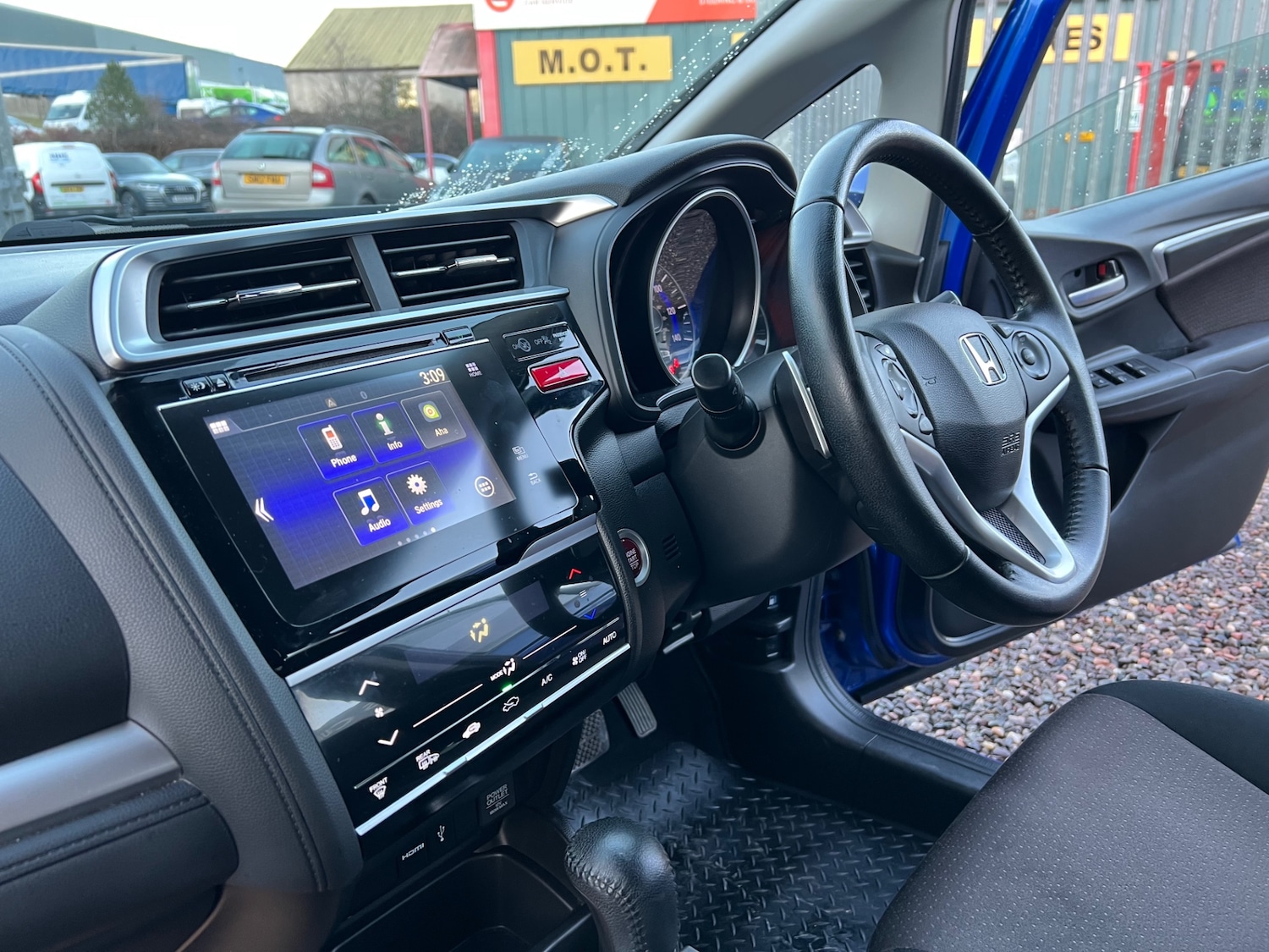 Used Honda Jazz 2015 for sale - 76961199: Photo 16