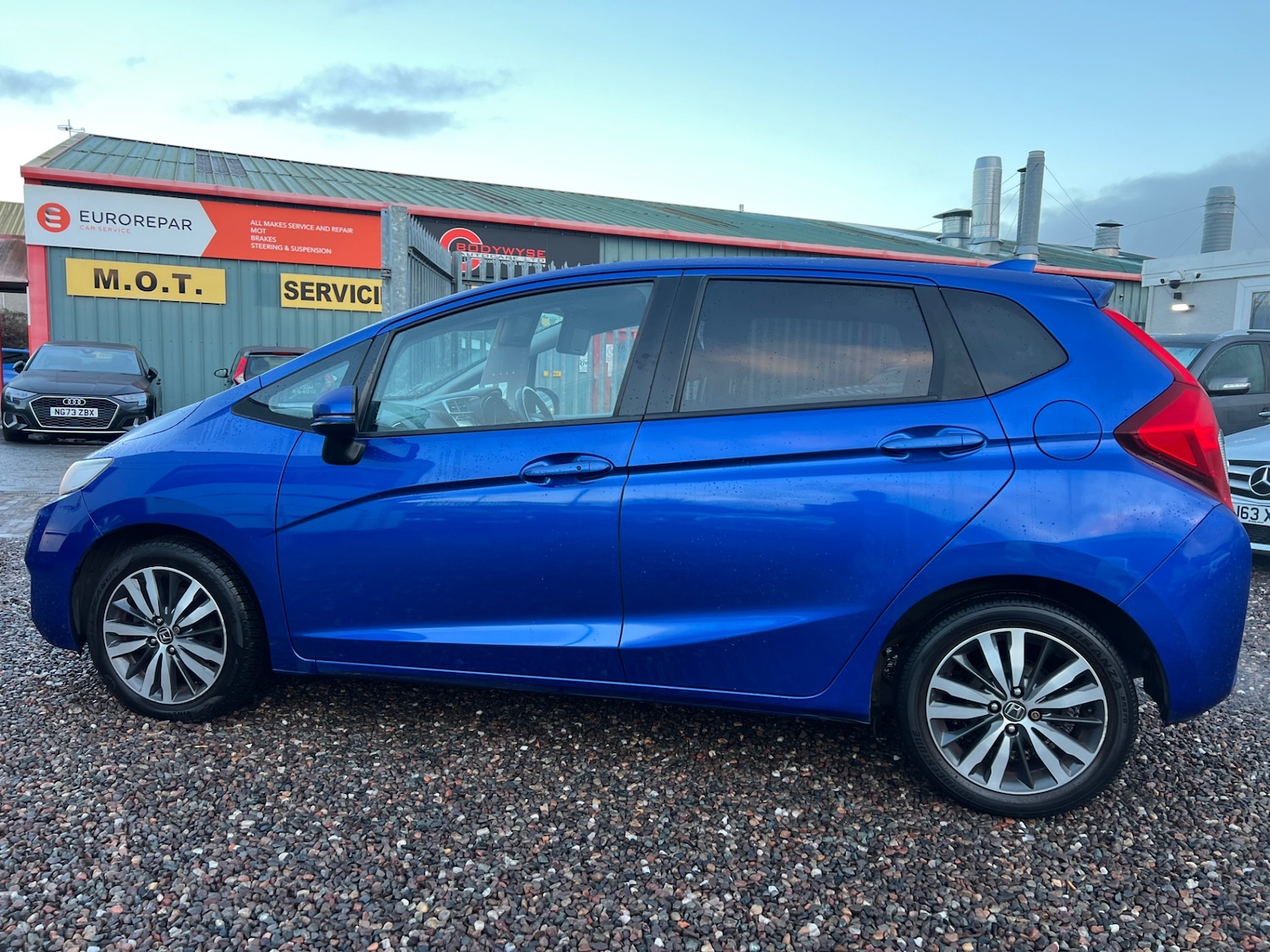 Used Honda Jazz 2015 for sale - 76961199: Photo 6