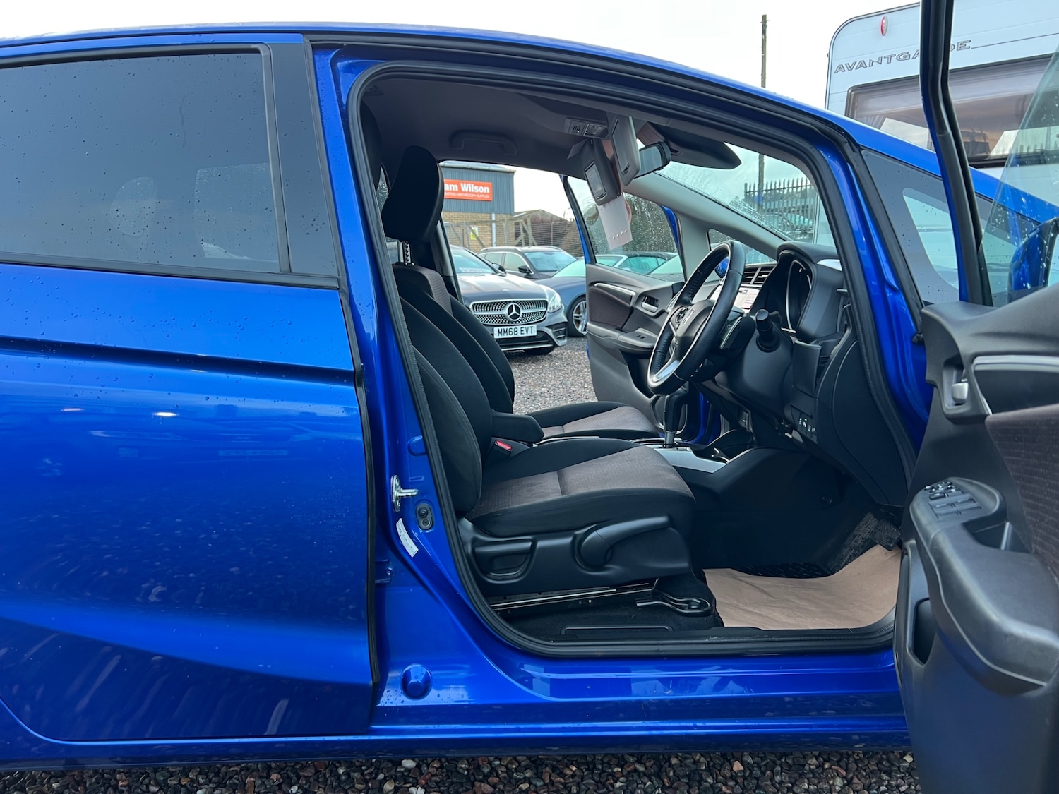 Used Honda Jazz 2015 for sale - 76961199: Photo 9