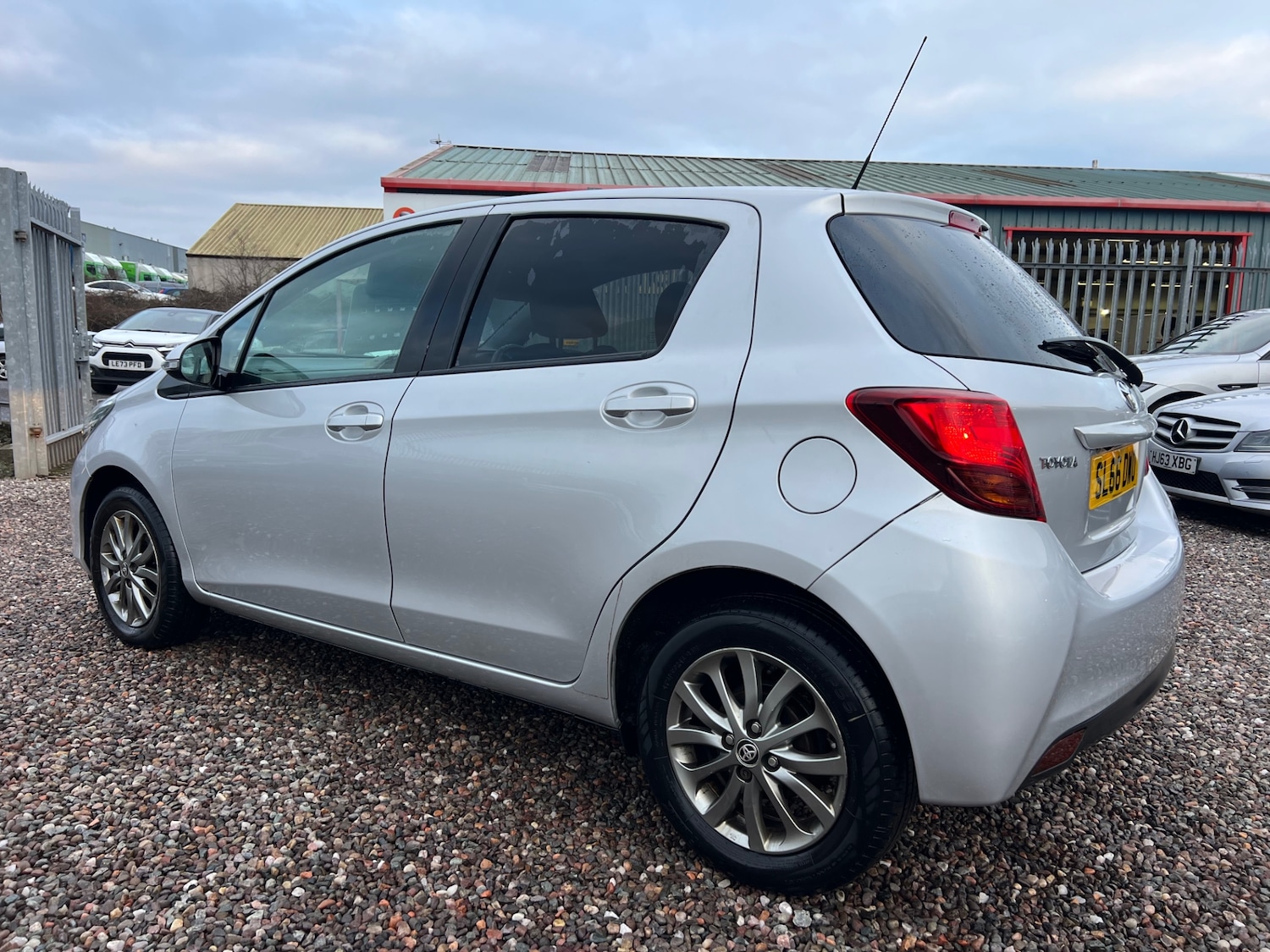 Used Toyota Yaris 2016 for sale - 77501540: Photo 4