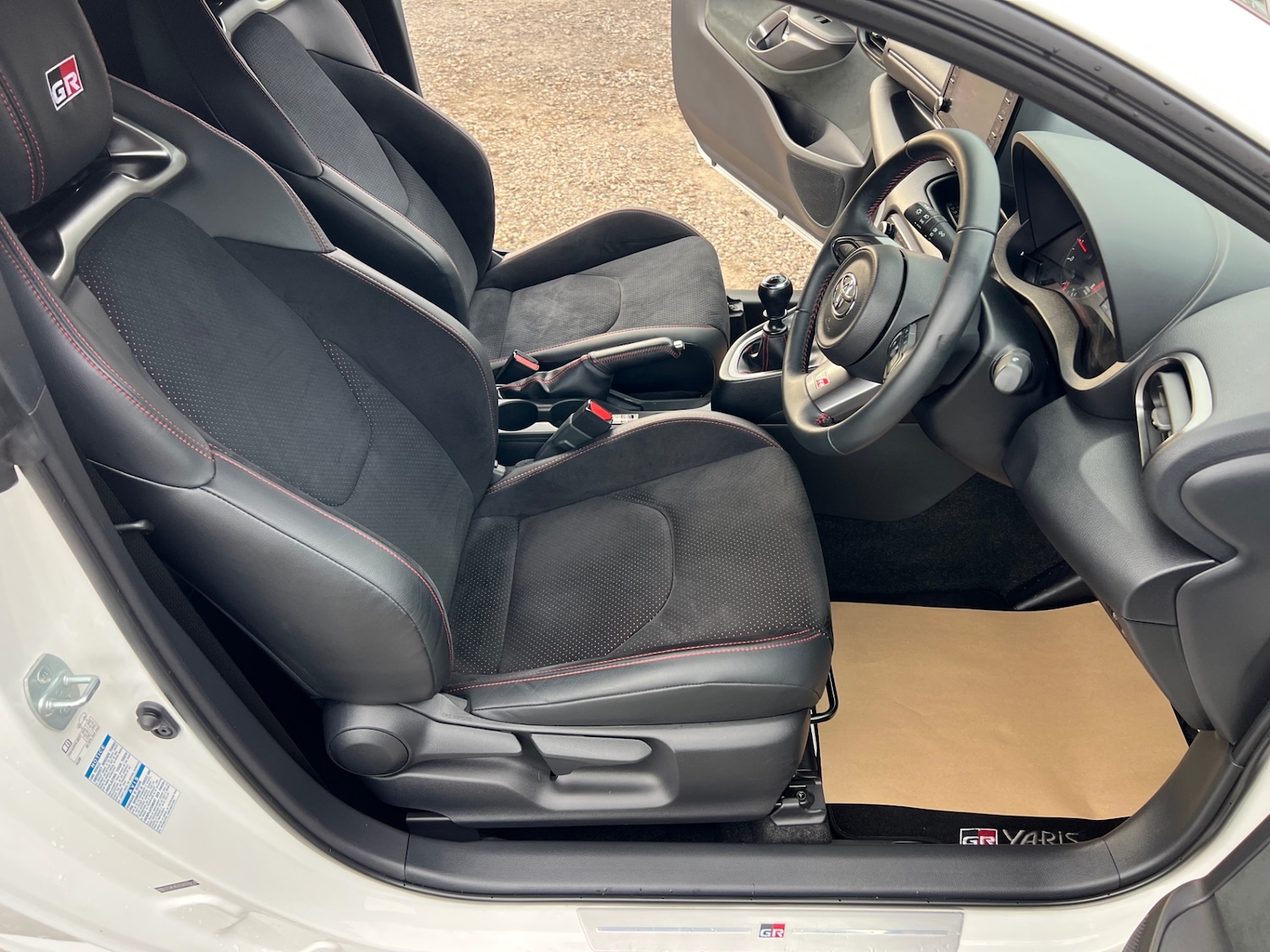 Used Toyota Yaris 2022 for sale - 76211052: Photo 14