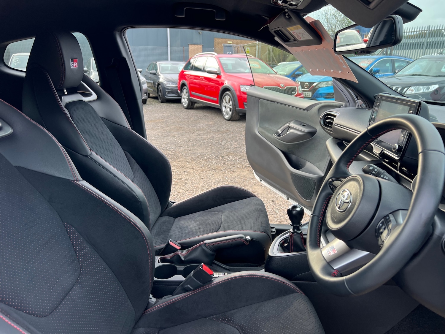 Used Toyota Yaris 2022 for sale - 76211052: Photo 16