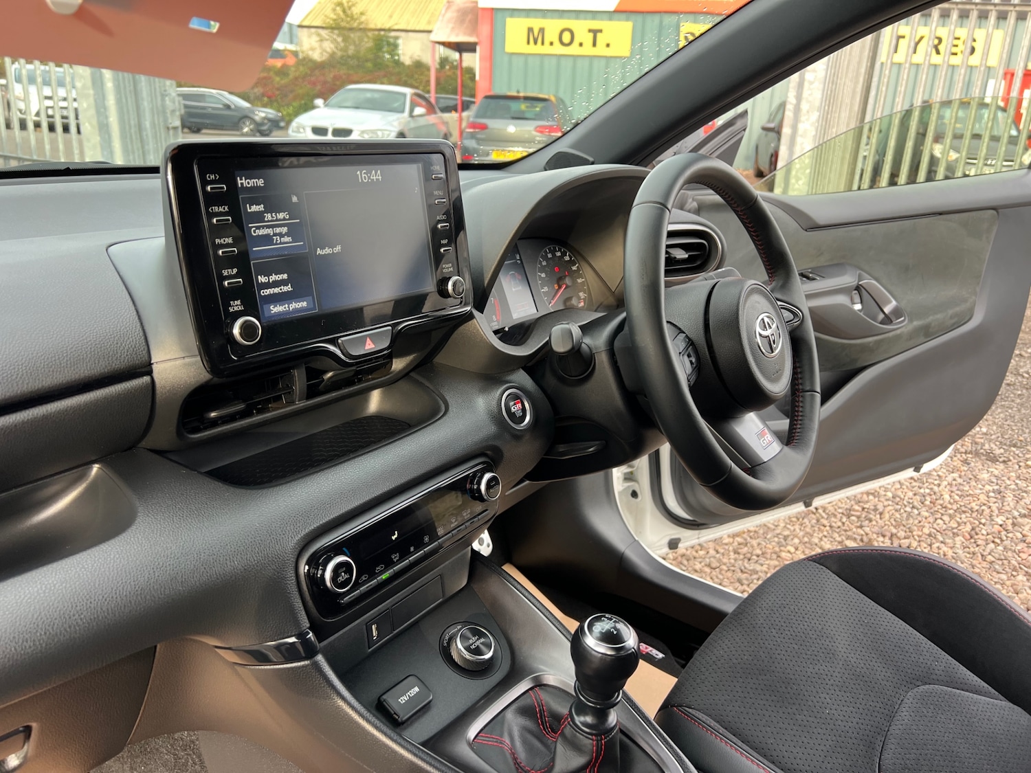 Used Toyota Yaris 2022 for sale - 76211052: Photo 19