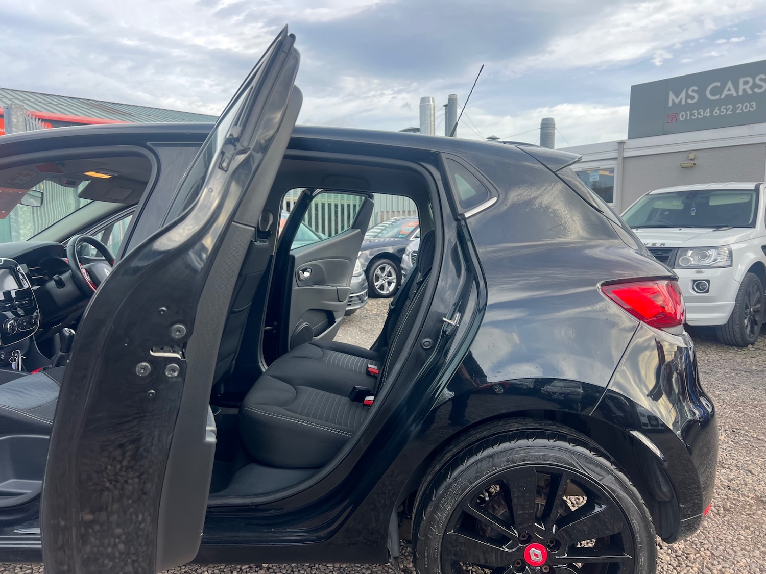 Used Renault Clio 2013 for sale - 76229135: Photo 20