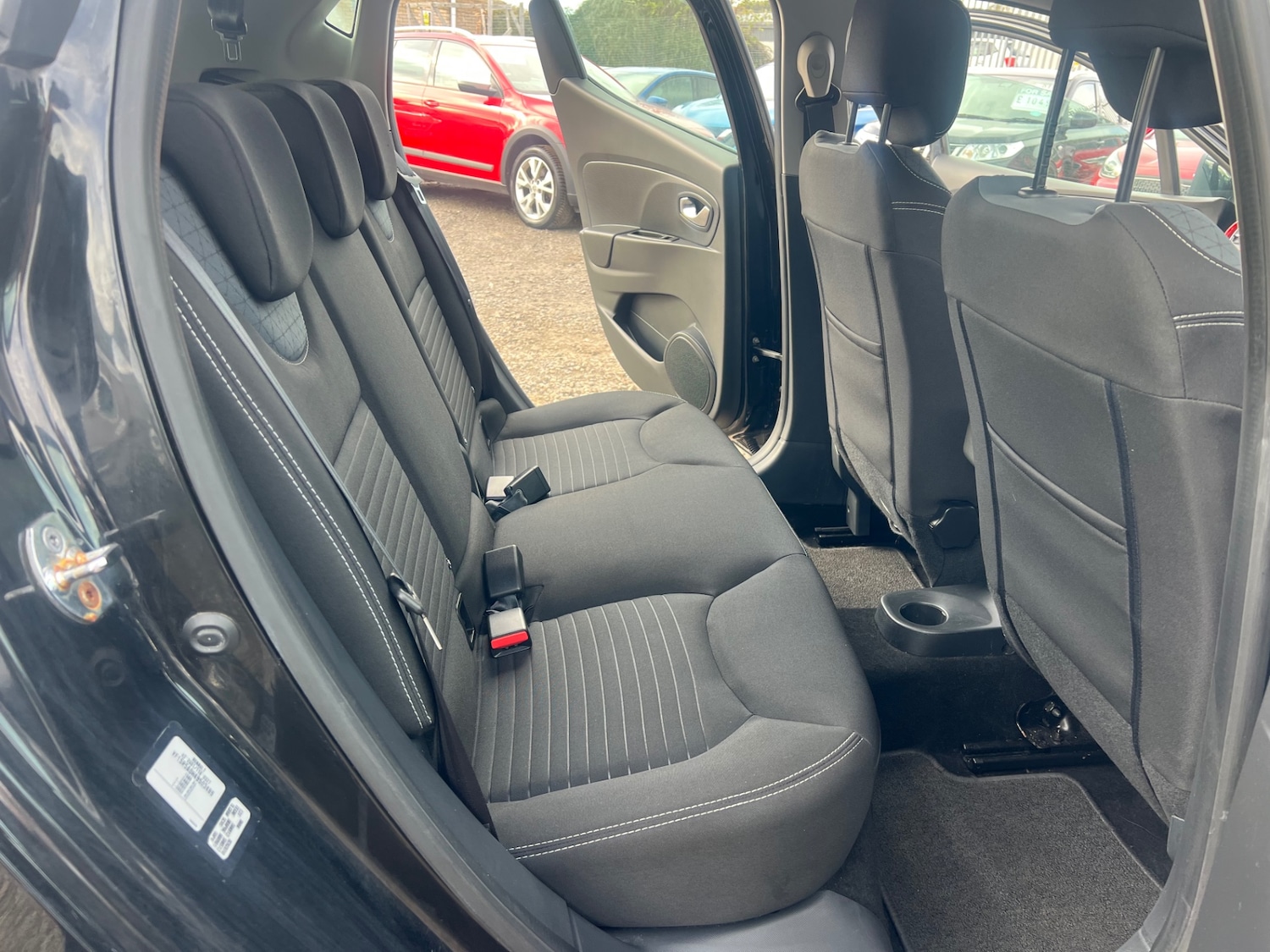 Used Renault Clio 2013 for sale - 76229135: Photo 23