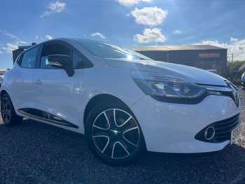 Used Renault Clio 2015 for sale - 74466601: Photo