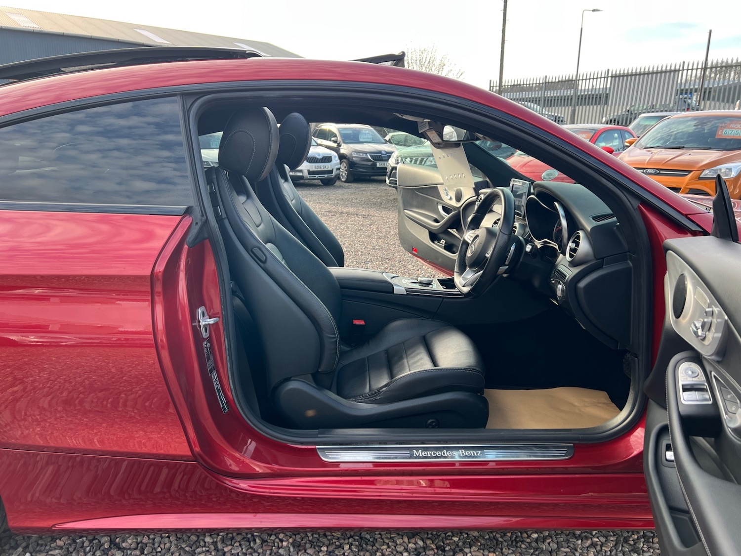 Used Mercedes-Benz C Class 2018 for sale - 77937611: Photo 11