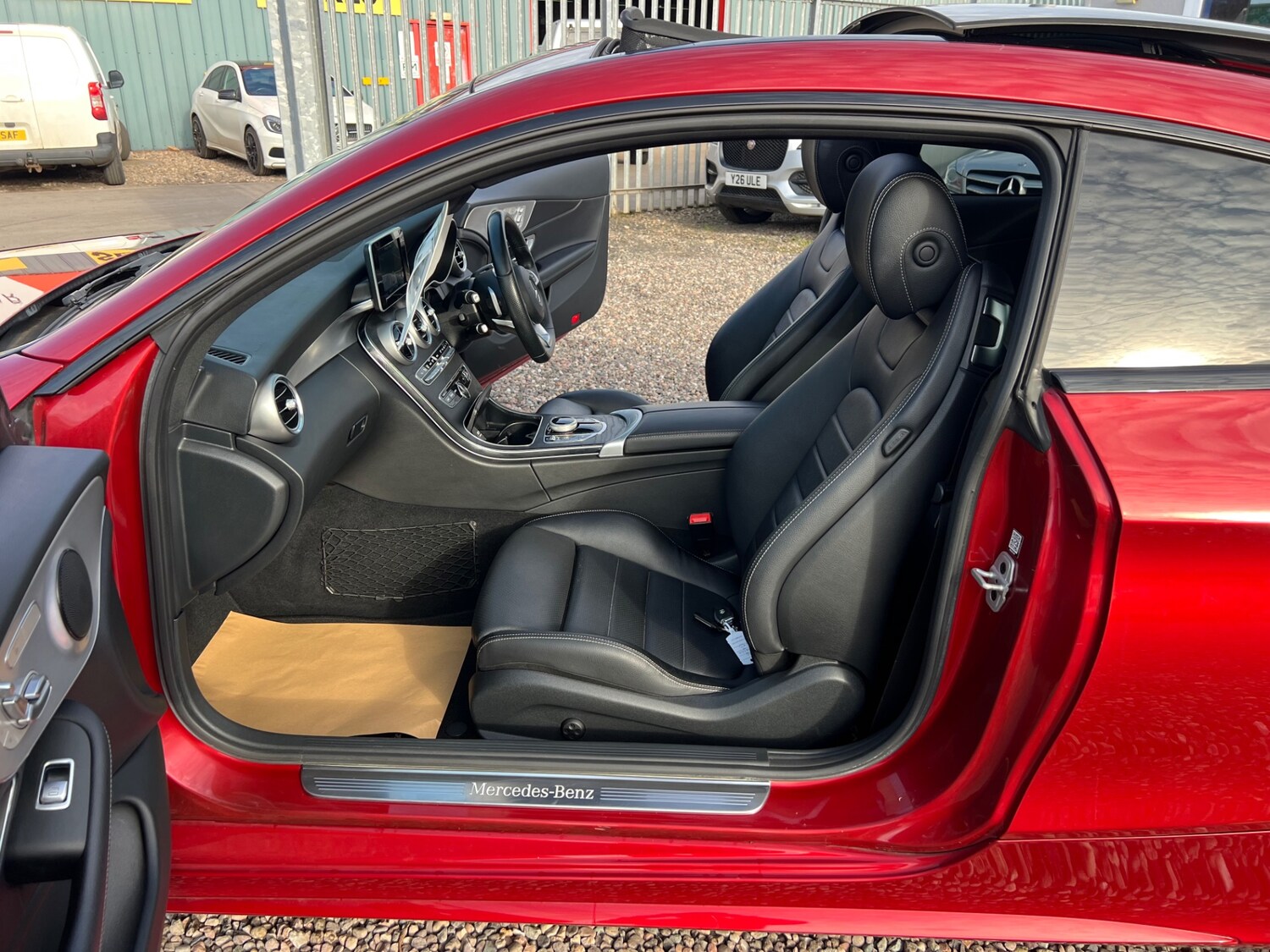 Used Mercedes-Benz C Class 2018 for sale - 77937611: Photo 16