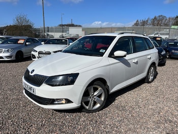 Used Skoda Fabia 2015 for sale - 78043181: Photo