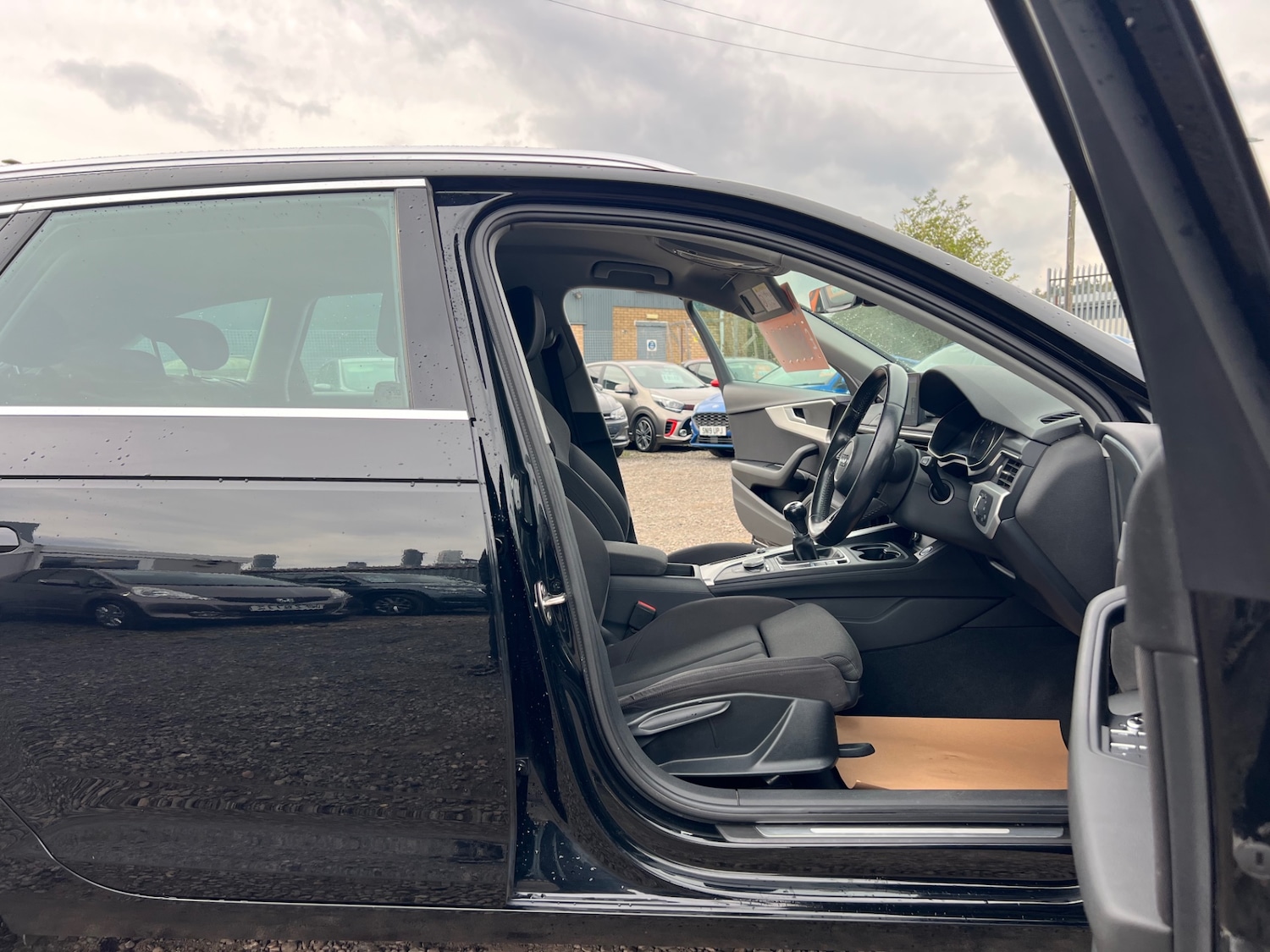 Used Audi A4 2016 for sale - 76096100: Photo 9