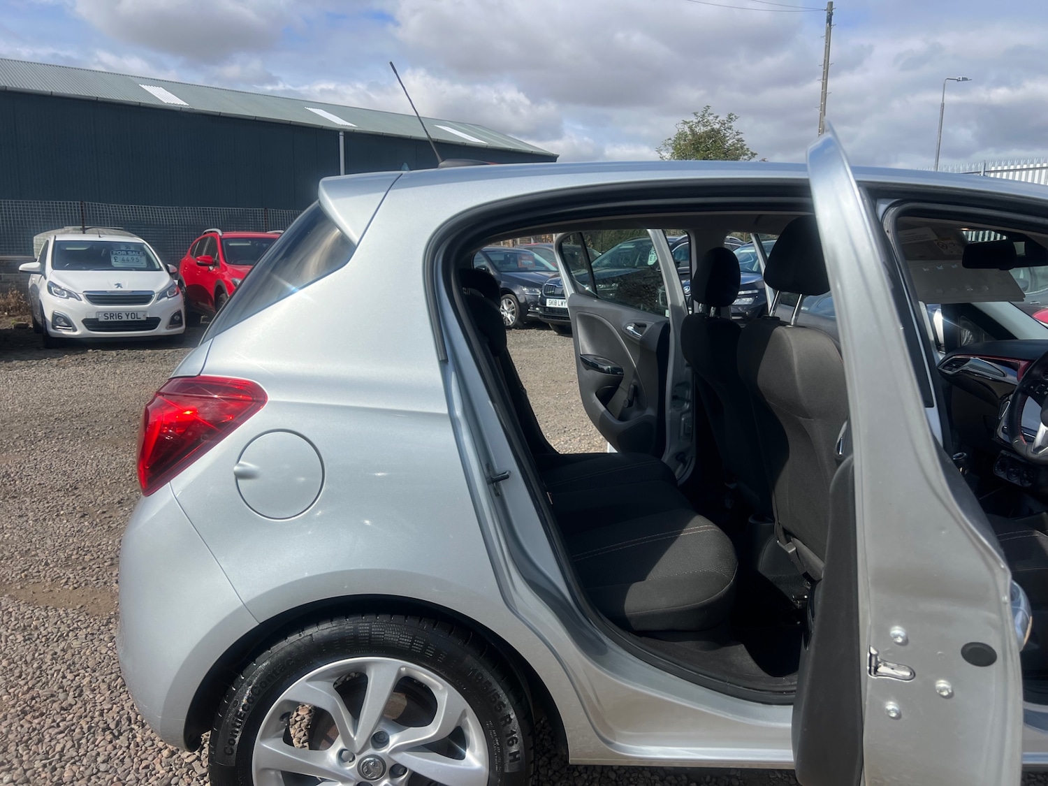Vehicle 21