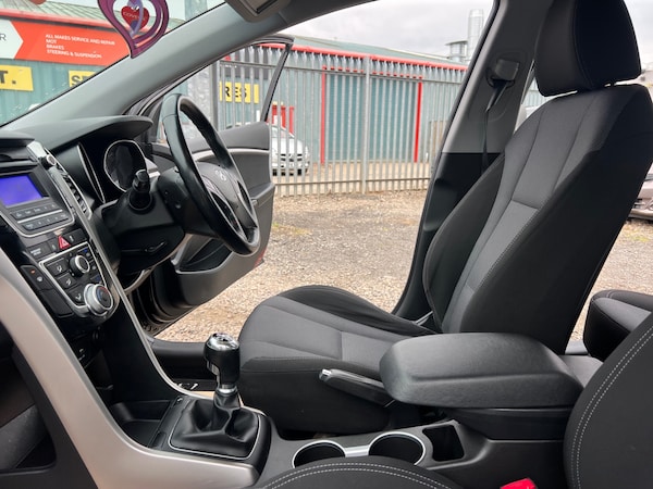 Used Hyundai i30 2016 for sale - 76096097: Photo 15