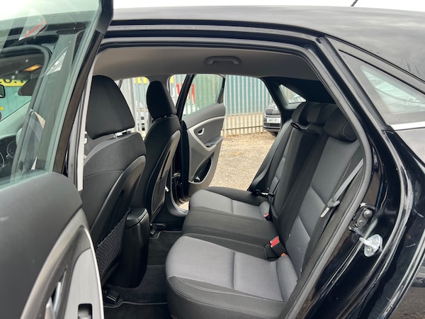 Used Hyundai i30 2016 for sale - 76096097: Photo 18