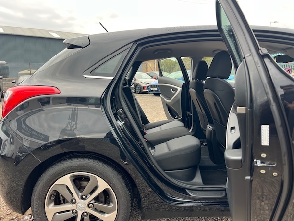 Used Hyundai i30 2016 for sale - 76096097: Photo 19