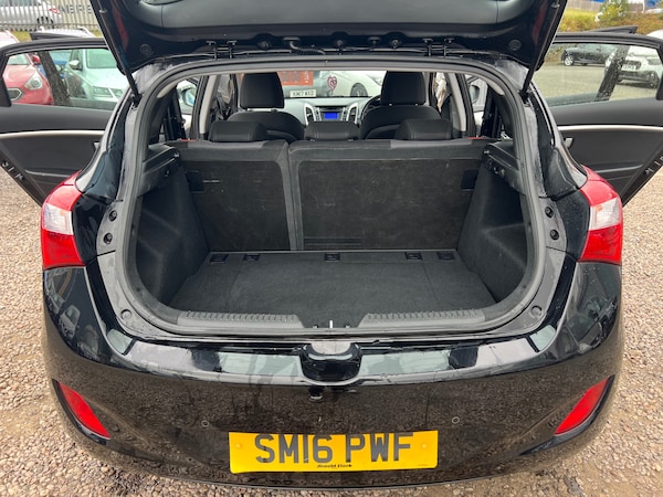 Used Hyundai i30 2016 for sale - 76096097: Photo 21