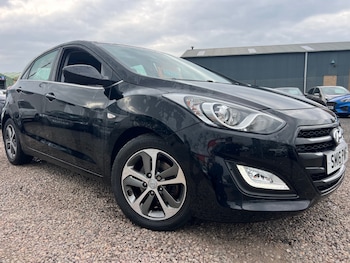 Used Hyundai i30 2016 for sale - 76096097: Photo 3