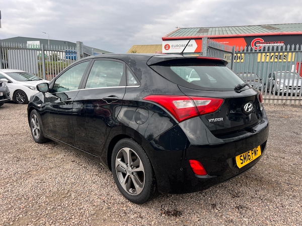 Used Hyundai i30 2016 for sale - 76096097: Photo 4